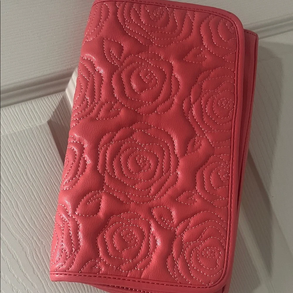 Nine & Co. Pink Floral Cosmetic‎ Bag